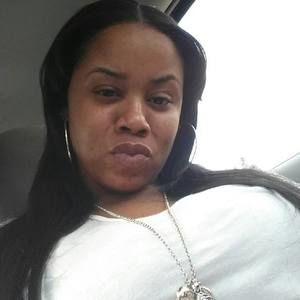 Meet your Posher, Ebony